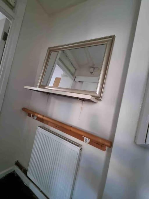 Property In Brixton London Exterior photo